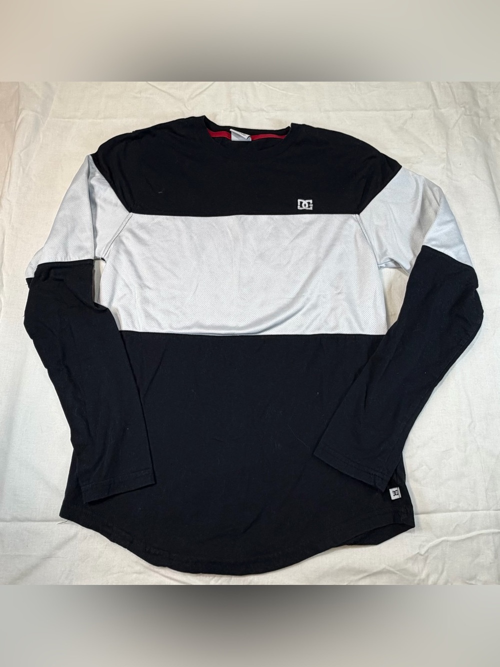 DC Black & White Block Stripe Long Sleeve Tee